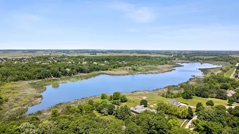 130 North Buckingham Drive Sugar Grove IL 60554