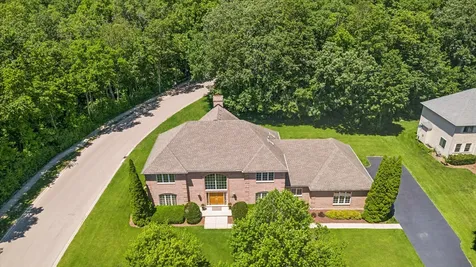 130 North Buckingham Drive Sugar Grove IL 60554