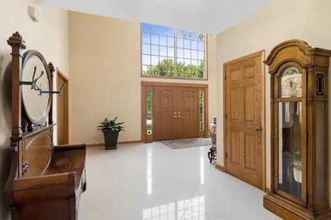 130 North Buckingham Drive Sugar Grove IL 60554