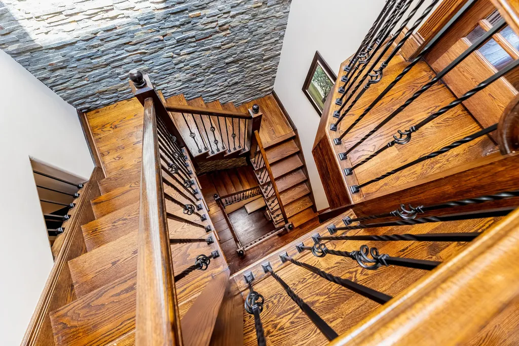4126 South Lake Park Avenue Chicago IL 60653