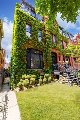 4126 South Lake Park Avenue Chicago IL 60653