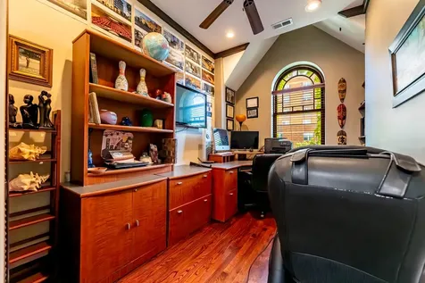 4126 South Lake Park Avenue Chicago IL 60653