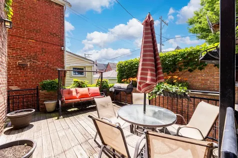 4126 South Lake Park Avenue Chicago IL 60653