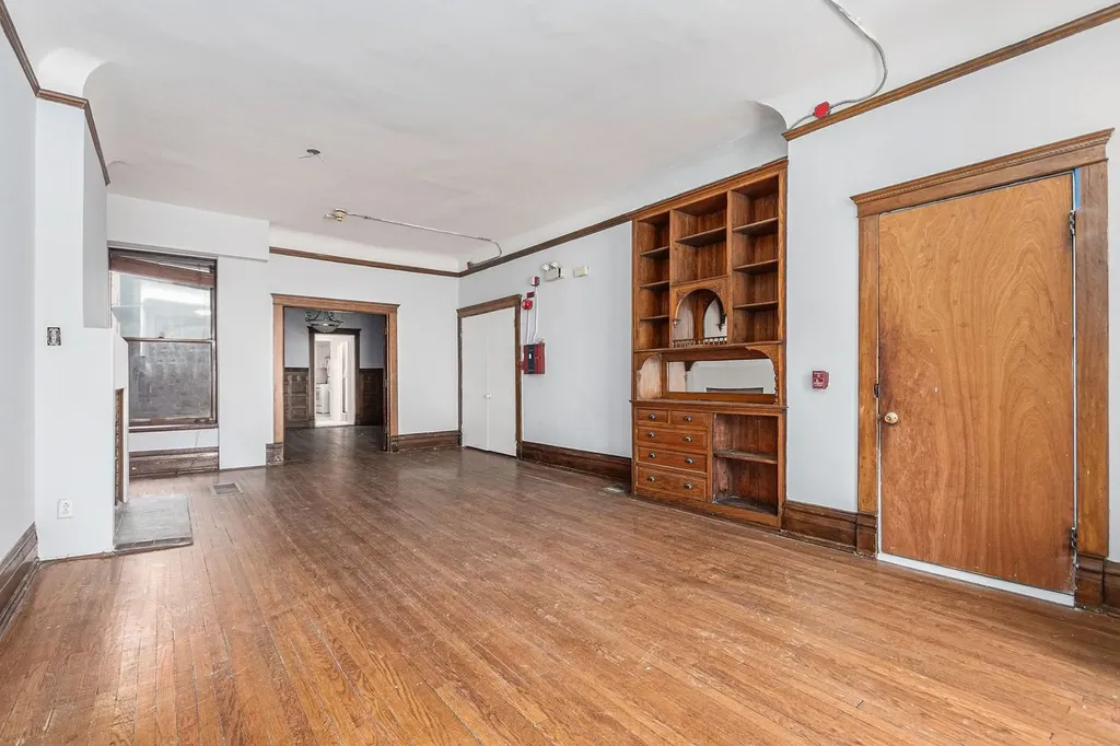 5114 South Dorchester Avenue Chicago IL 60615