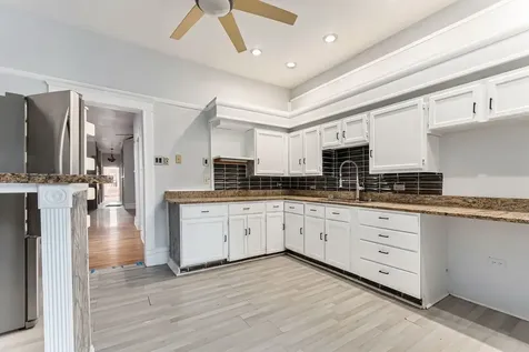 5114 South Dorchester Avenue Chicago IL 60615