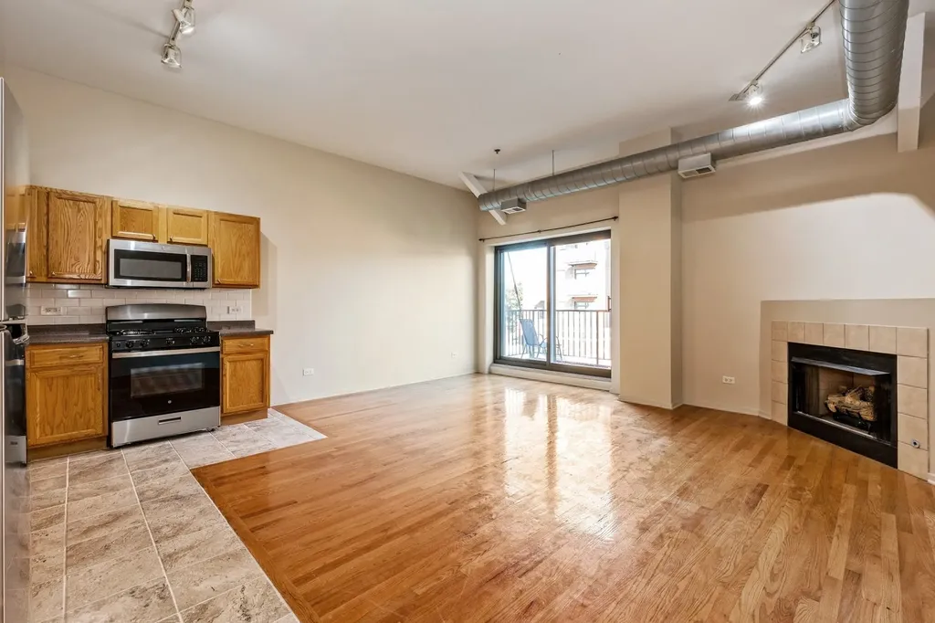 1000 East 53rd Street Chicago IL 60615