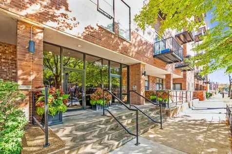 1000 East 53rd Street Chicago IL 60615