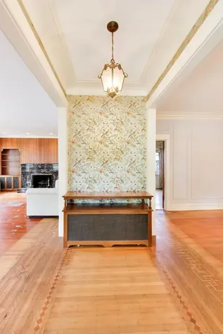 801 Gunderson Avenue Oak Park IL 60304
