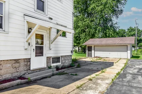 620 Mason Street Chenoa IL 61726