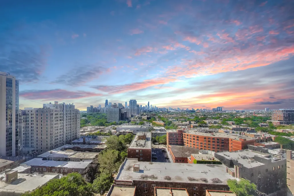 345 West Fullerton Parkway Chicago IL 60614