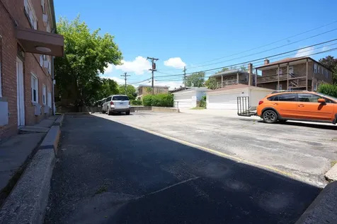 4820 West Conrad Street Skokie IL 60077