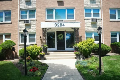 4820 West Conrad Street Skokie IL 60077