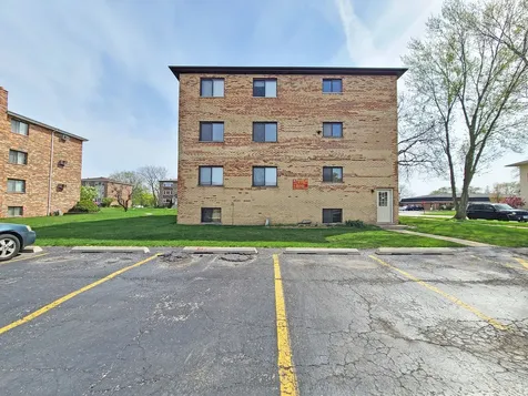 2 Paxos Drive Palos Hills IL 60465