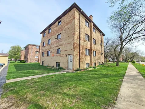 2 Paxos Drive Palos Hills IL 60465