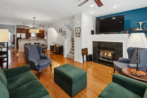 521 Chicago Avenue Evanston IL 60202