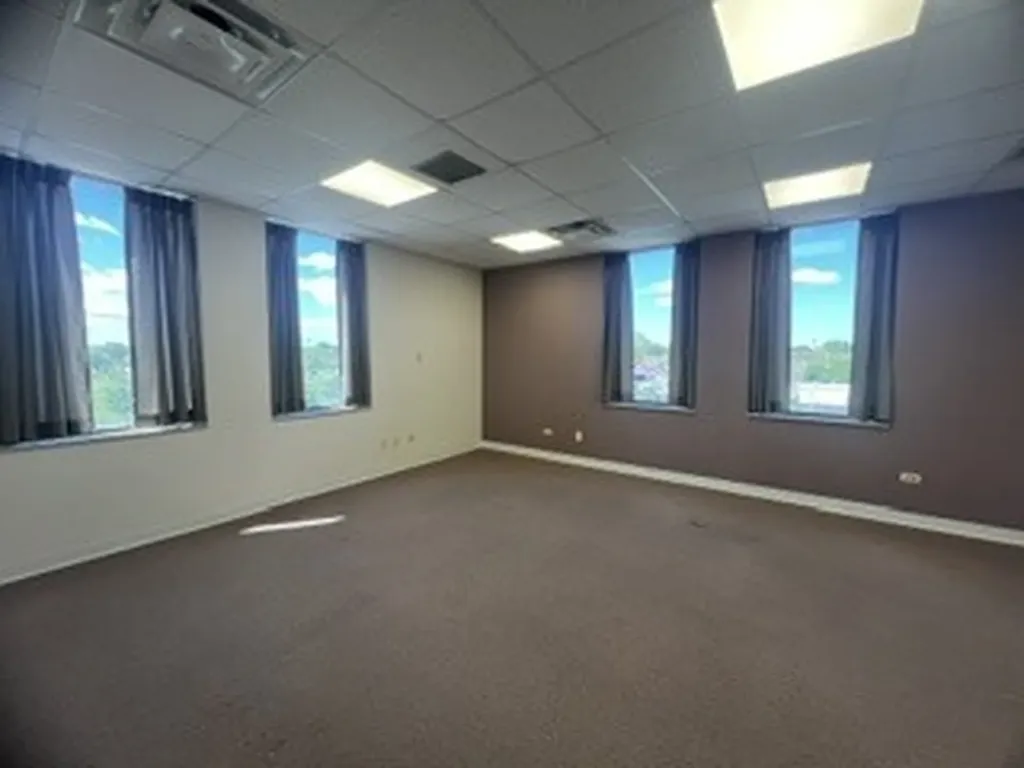 200 East Willow Avenue Wheaton IL 60187