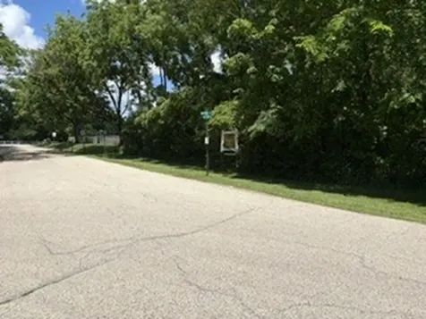 24272 West Bayview Road Antioch IL 60002