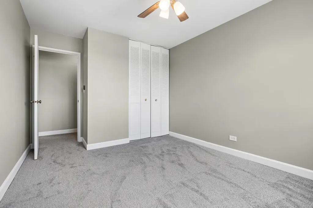 4623 North Chester Avenue Chicago IL 60656
