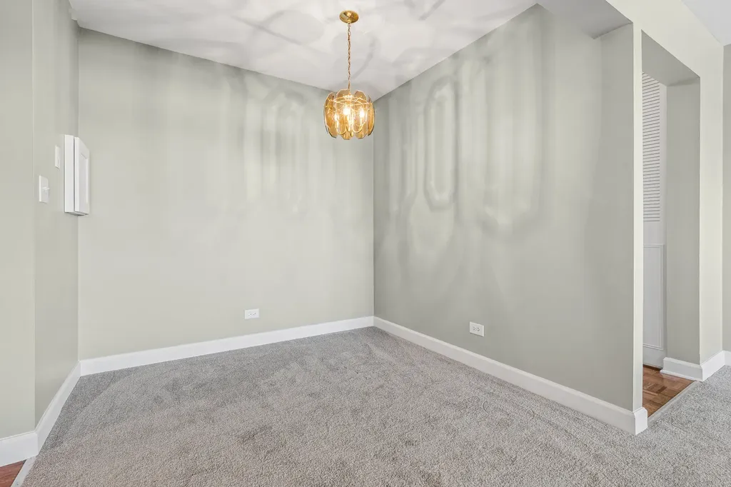 4623 North Chester Avenue Chicago IL 60656