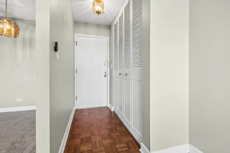 4623 North Chester Avenue Chicago IL 60656