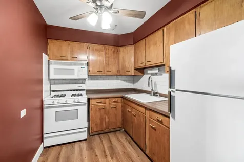 4623 North Chester Avenue Chicago IL 60656