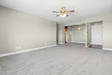 4623 North Chester Avenue Chicago IL 60656