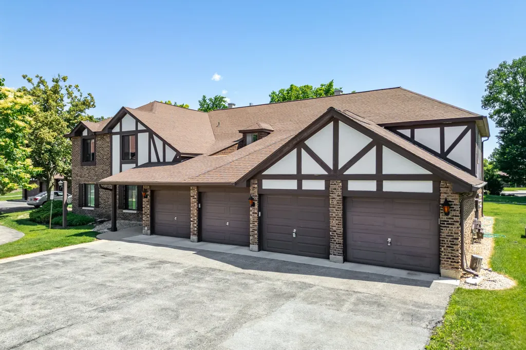 1753 Plymouth Court Wheaton IL 60189