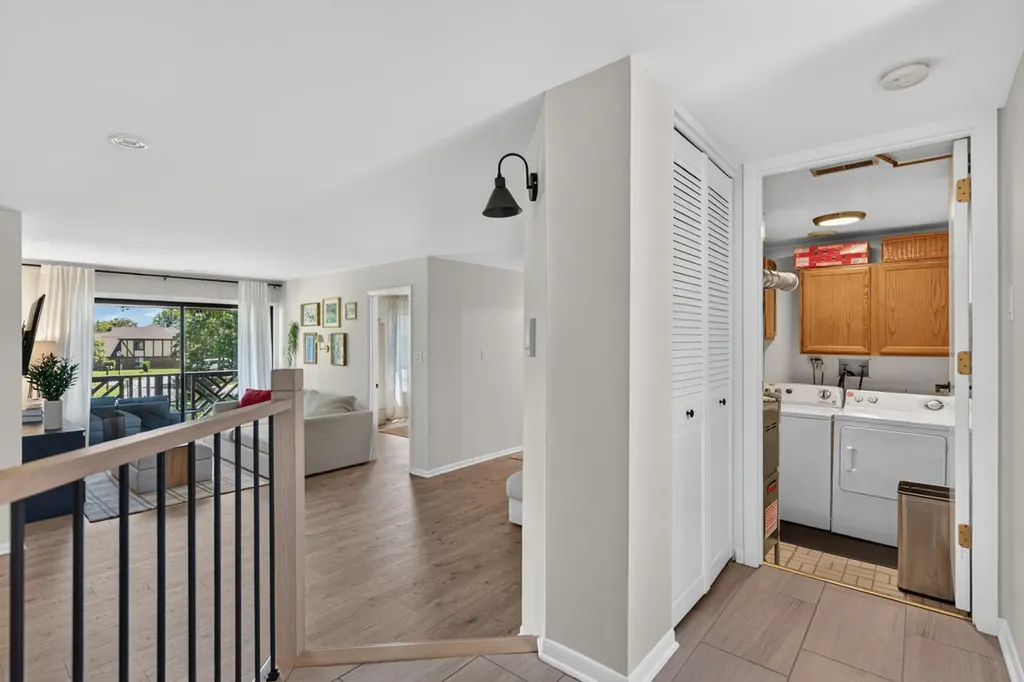 1753 Plymouth Court Wheaton IL 60189