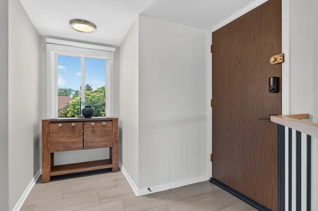 1753 Plymouth Court Wheaton IL 60189