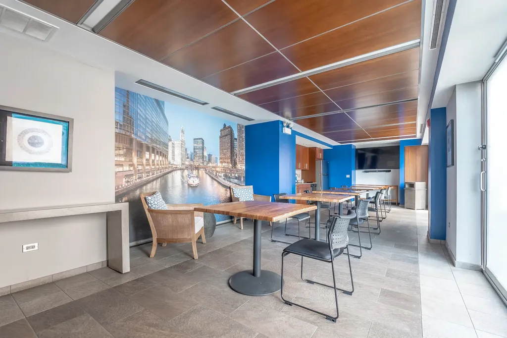 777 North Michigan Avenue Chicago IL 60611