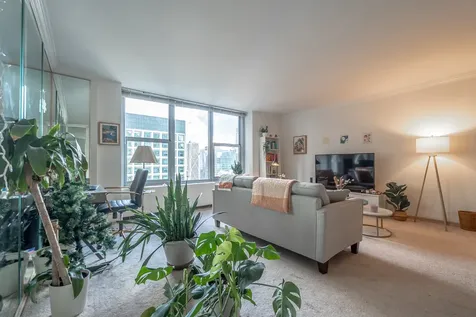 777 North Michigan Avenue Chicago IL 60611