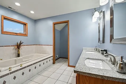 21410 South Covey Court New Lenox IL 60451