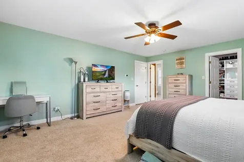 9352 South Ridgeway Avenue Evergreen Park IL 60805