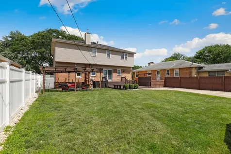 9352 South Ridgeway Avenue Evergreen Park IL 60805