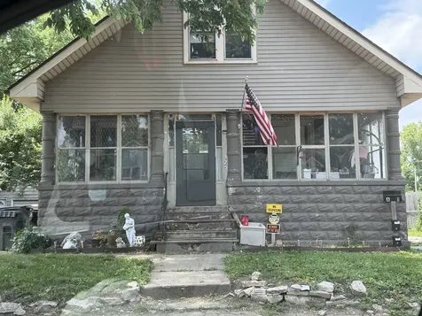 325 South Capitol Street Pekin IL 61554