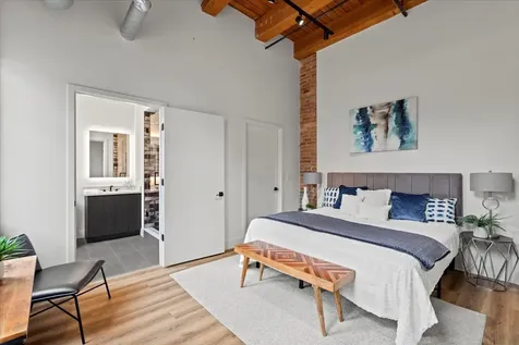 153 West Ohio Street Chicago IL 60654