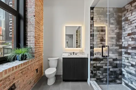 153 West Ohio Street Chicago IL 60654