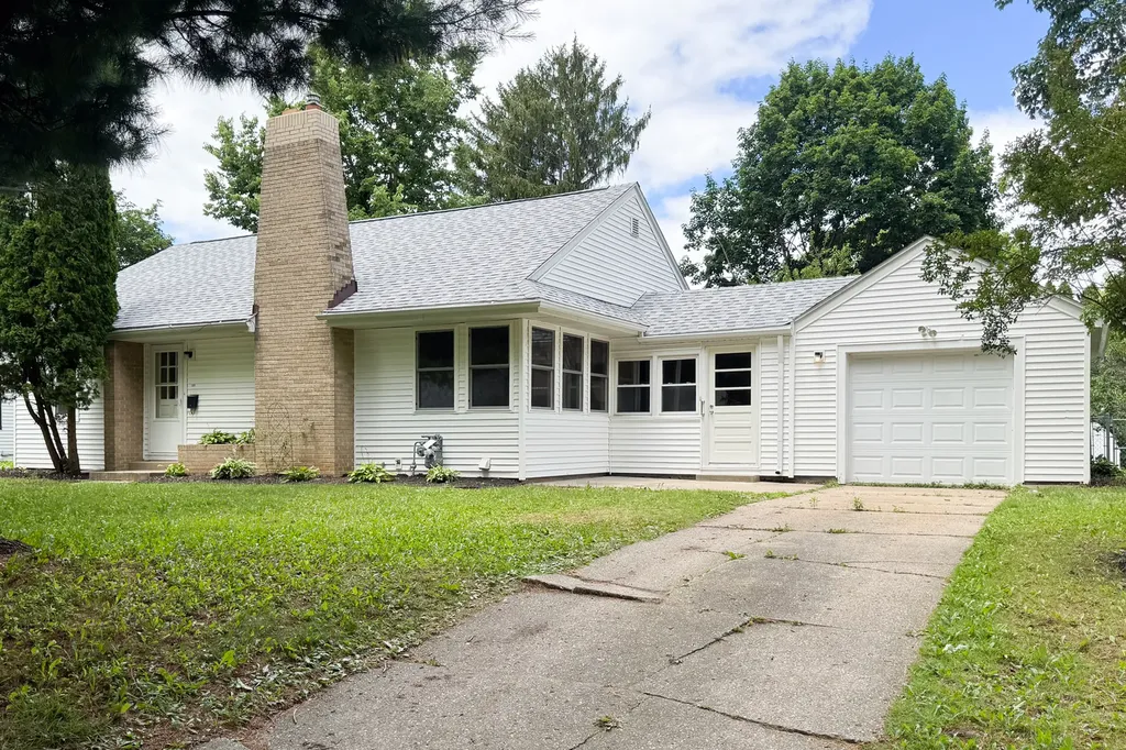 2610 Pelham Road Rockford IL 61107