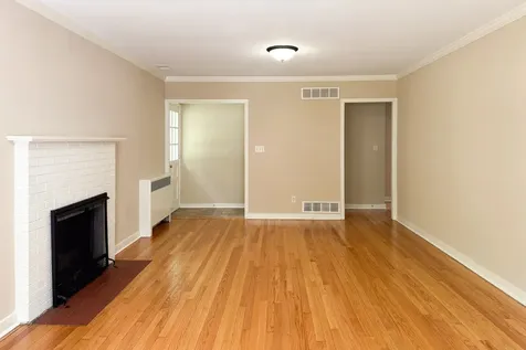 2610 Pelham Road Rockford IL 61107