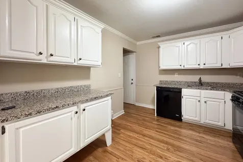 2610 Pelham Road Rockford IL 61107