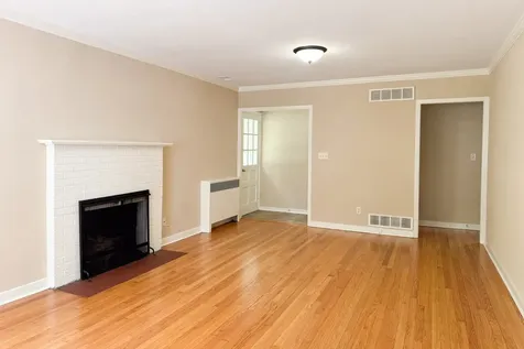 2610 Pelham Road Rockford IL 61107