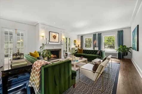 605 Arbor Vitae Road Winnetka IL 60093