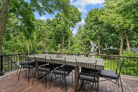 605 Arbor Vitae Road Winnetka IL 60093