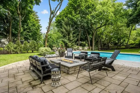 605 Arbor Vitae Road Winnetka IL 60093