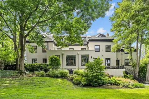 605 Arbor Vitae Road Winnetka IL 60093