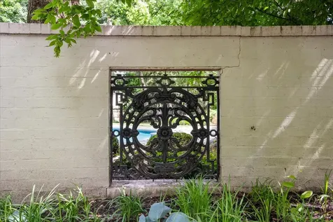 605 Arbor Vitae Road Winnetka IL 60093