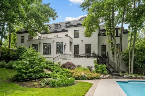 605 Arbor Vitae Road Winnetka IL 60093