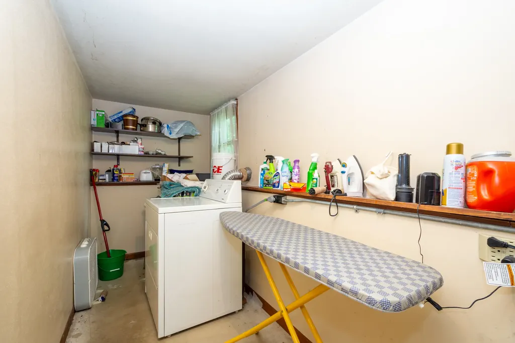 40581 North Sunset Drive Antioch IL 60002