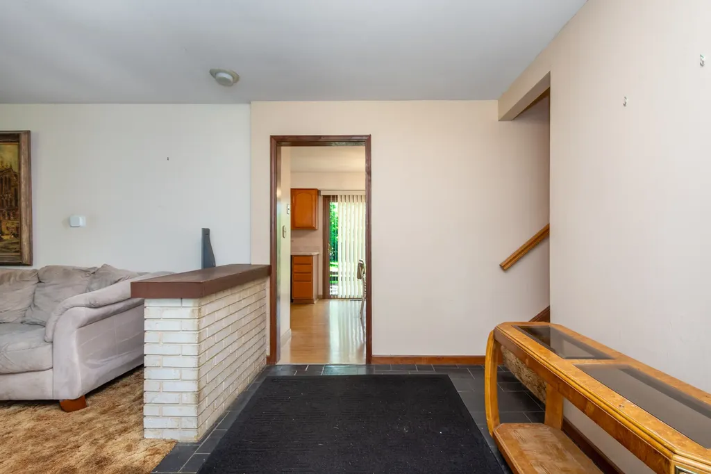 40581 North Sunset Drive Antioch IL 60002