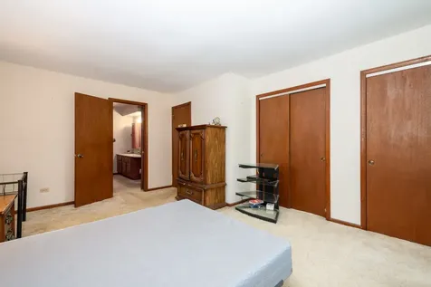 40581 North Sunset Drive Antioch IL 60002